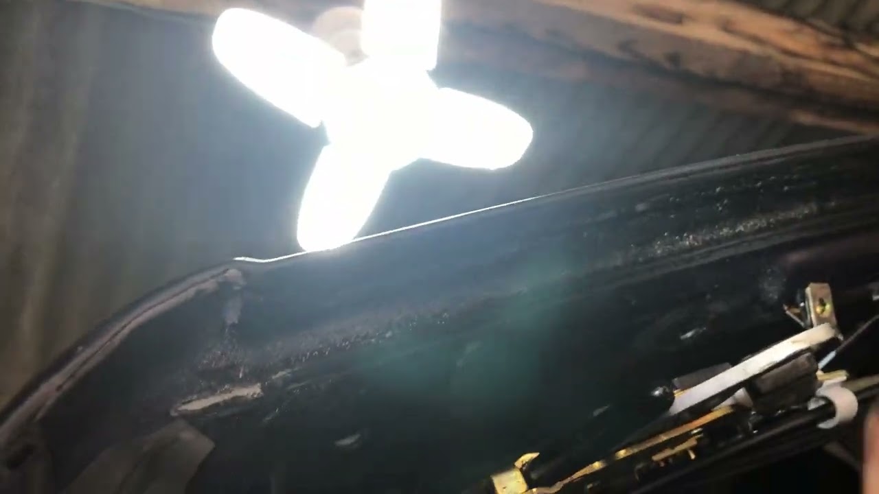 Mercedes SL R230 Panoramic Roof Removal