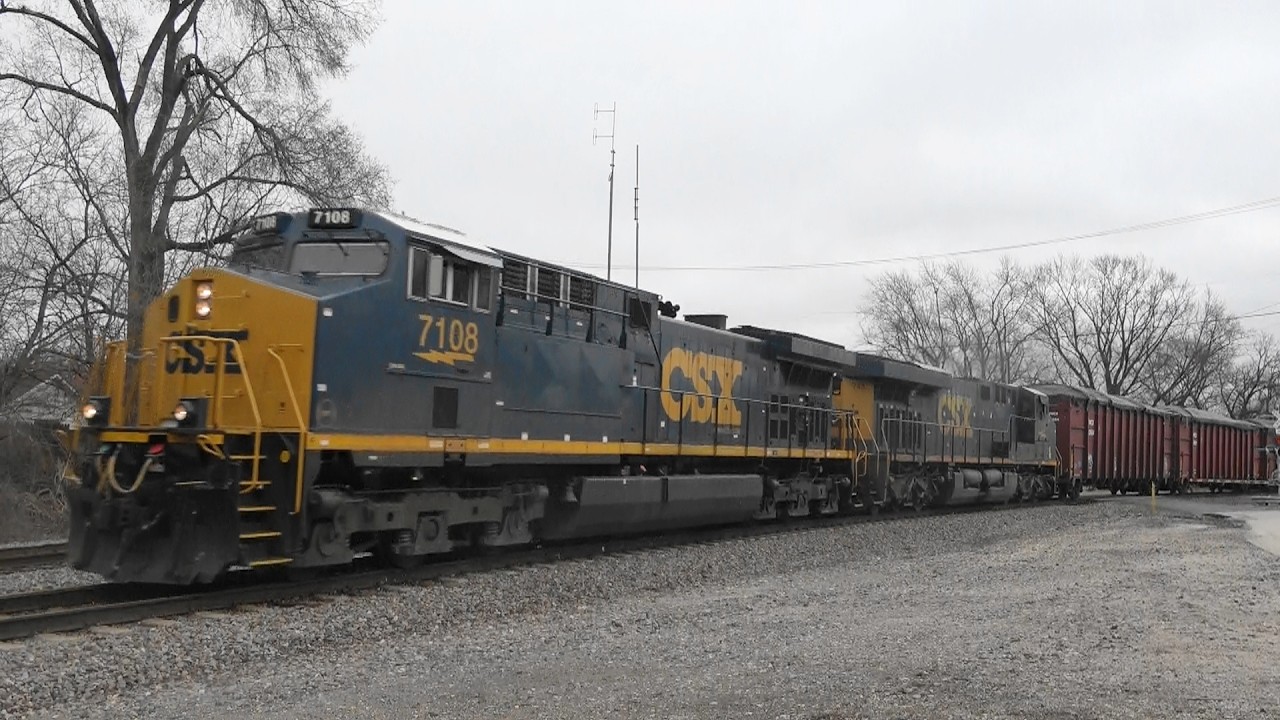 CSX & KCS Power Lead Unit Trains On BNSF Barstow Sub