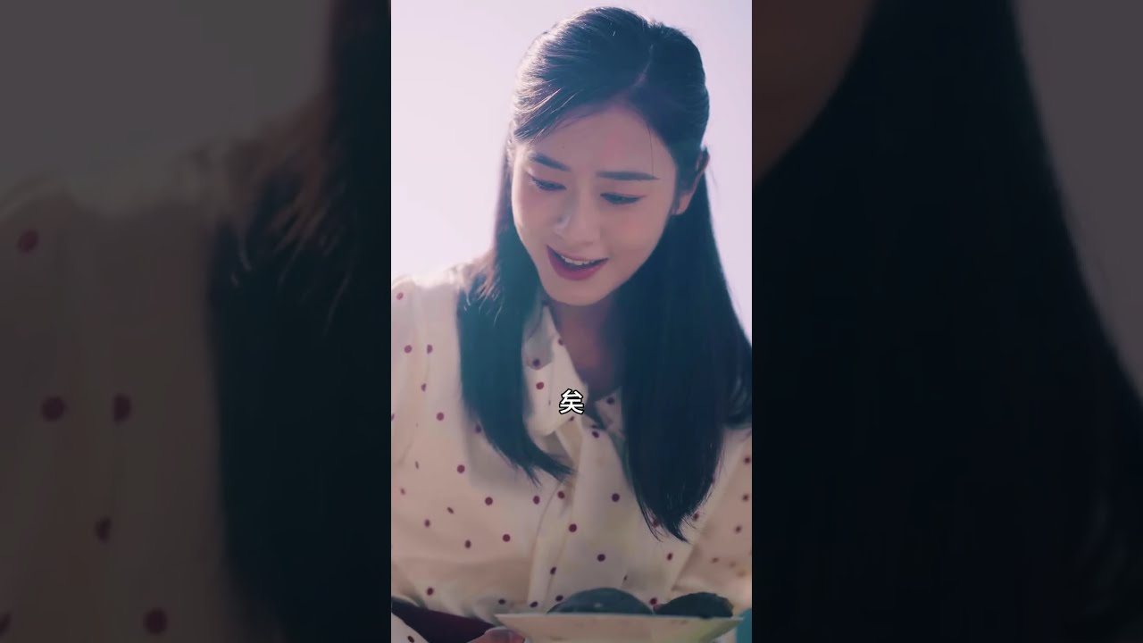 【一口氣看完】善良女人收養棄嬰，誰知棄嬰竟有時空穿梭能力！被收養後全家頓頓吃肉，打臉全村，還給養母撩到高富帥老公！ #短剧 #drama #movie