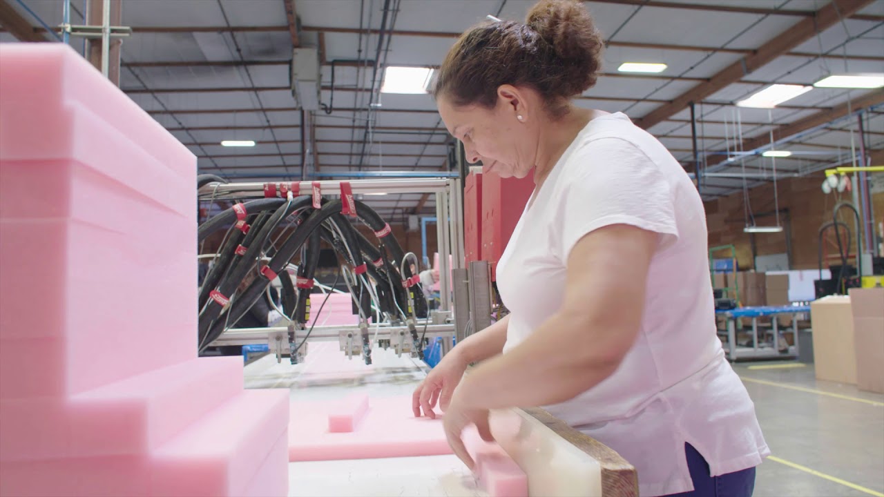 Victory Foam - Robotic Gluing