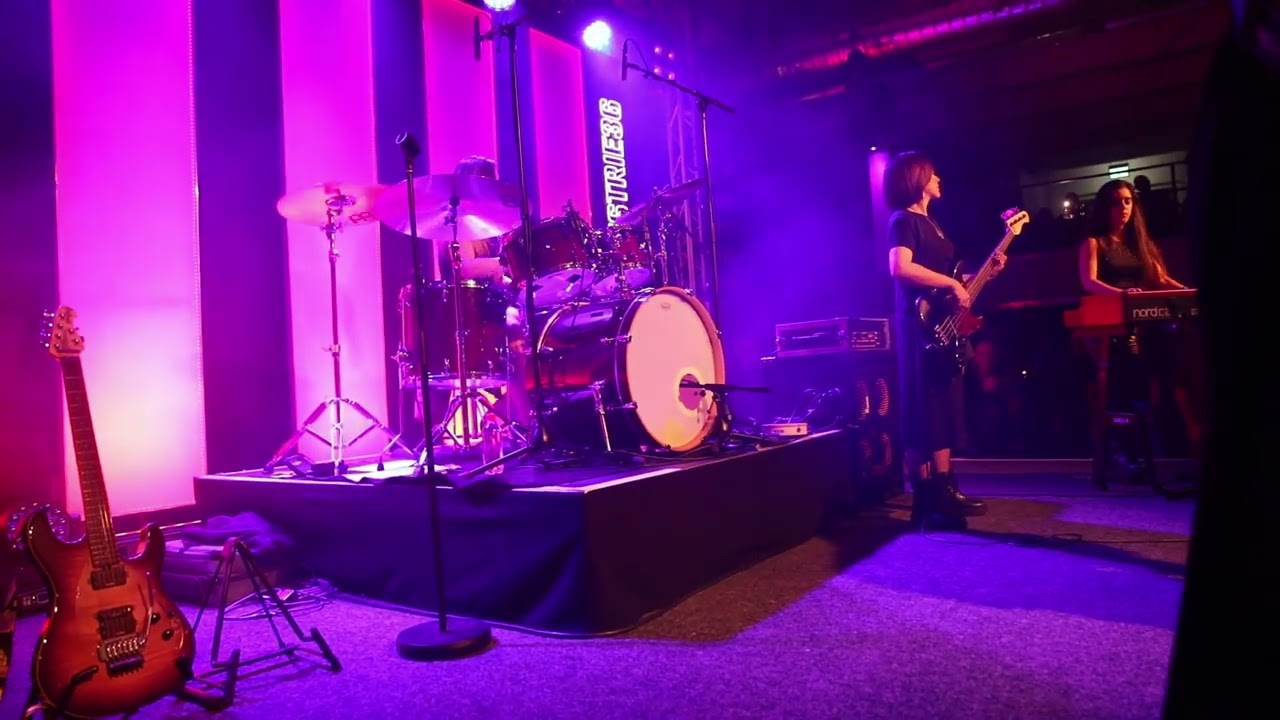 Strange Kind of Women am 13.12.2025 - Industrie 36, Rorschach