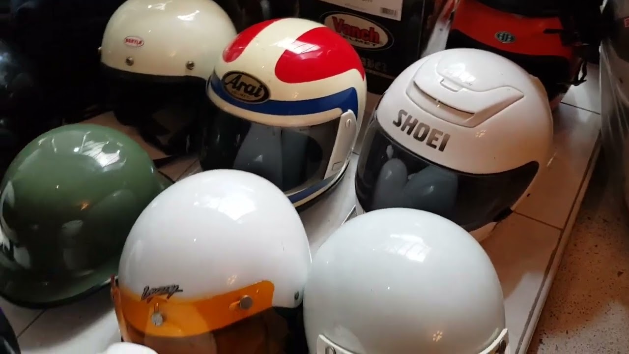 Branded helmets from Japan SHOEI ARAI OGK SIMPSON  RHEOS Roll Bahn Etc