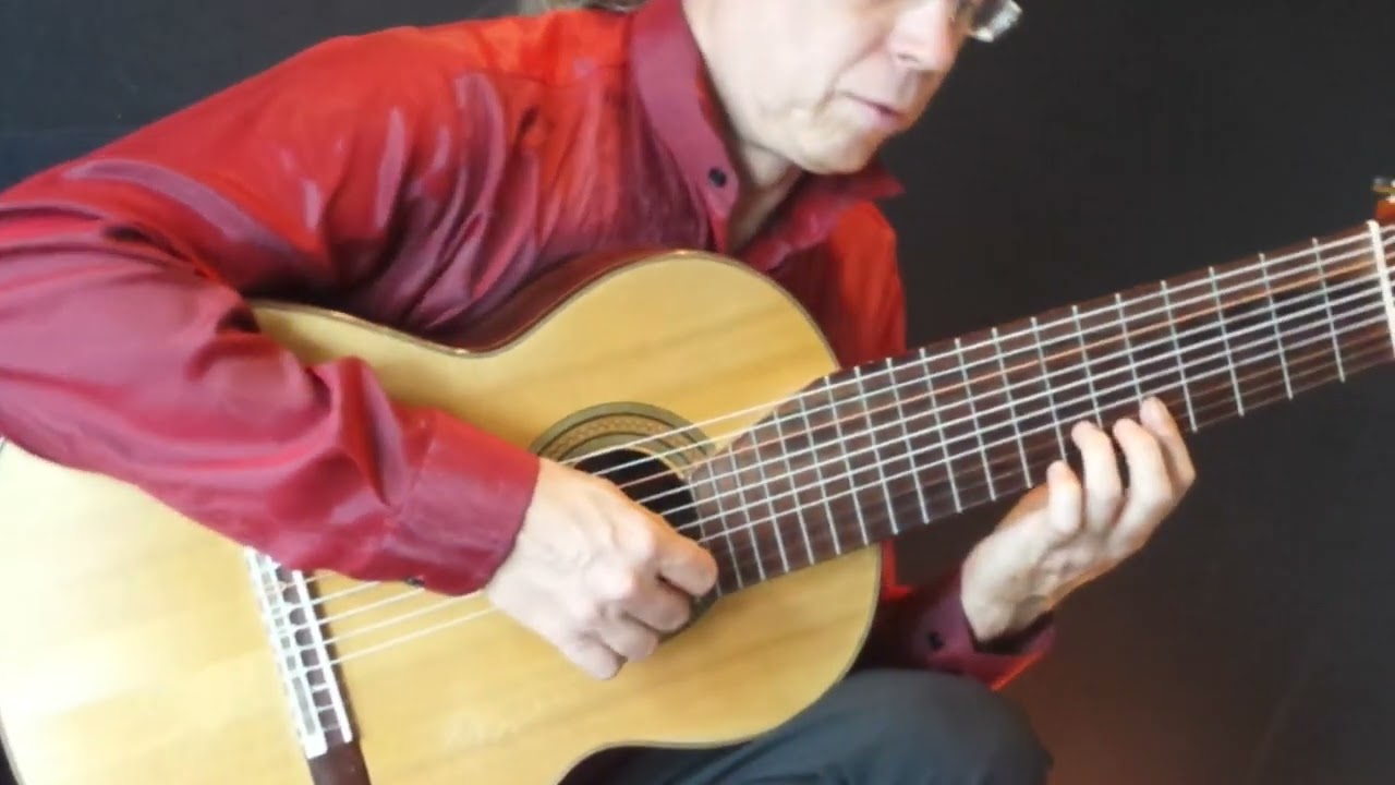 SUITE ZOREOLE, Pascal Jugy. Guitar: Andreas Hiller.