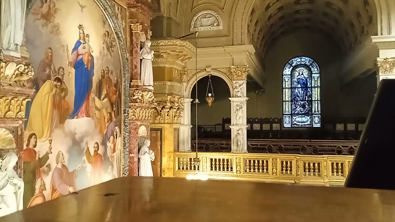 Salve Regina ( Gregoriano)