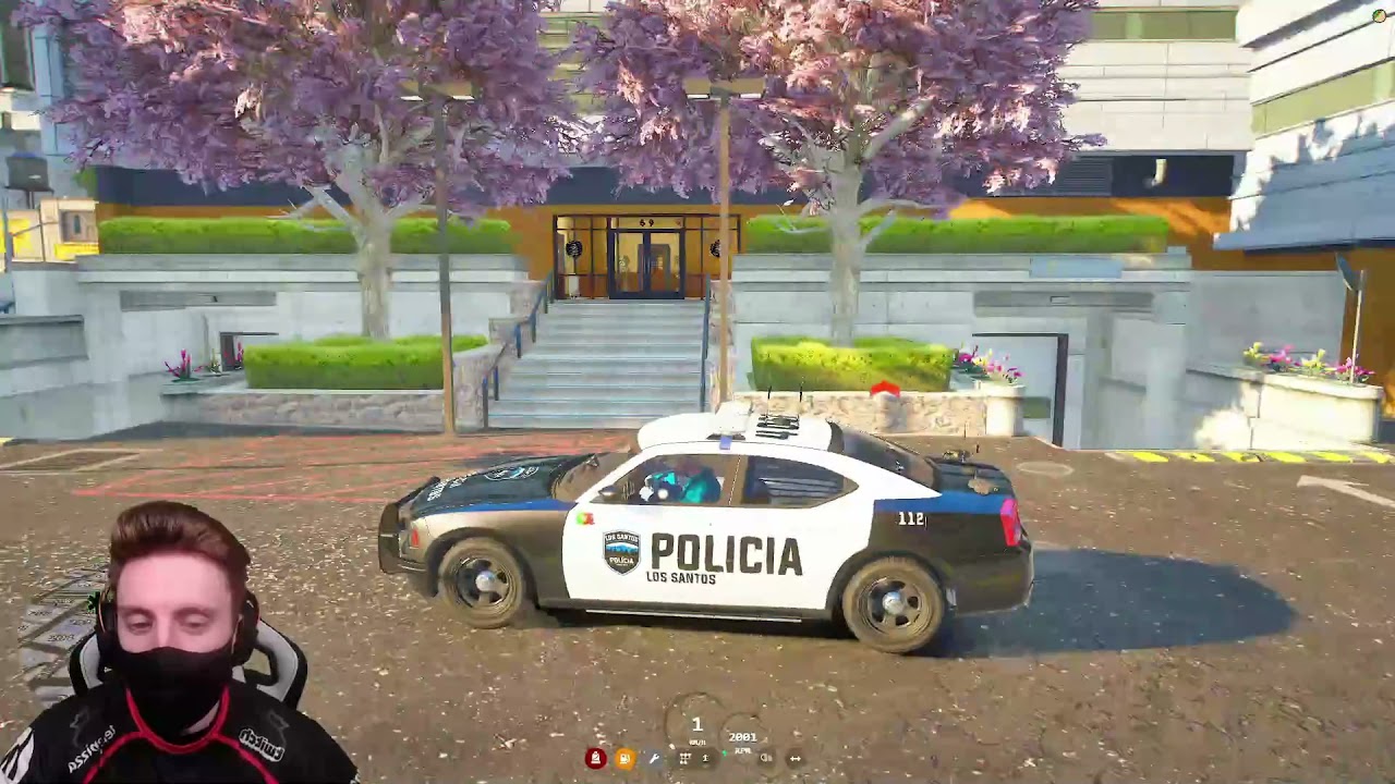 NELINHO SUGERE OS MELHORES SERVERS DE ROLEPLAY EM PORTUGAL E MOSTRA NEON RP