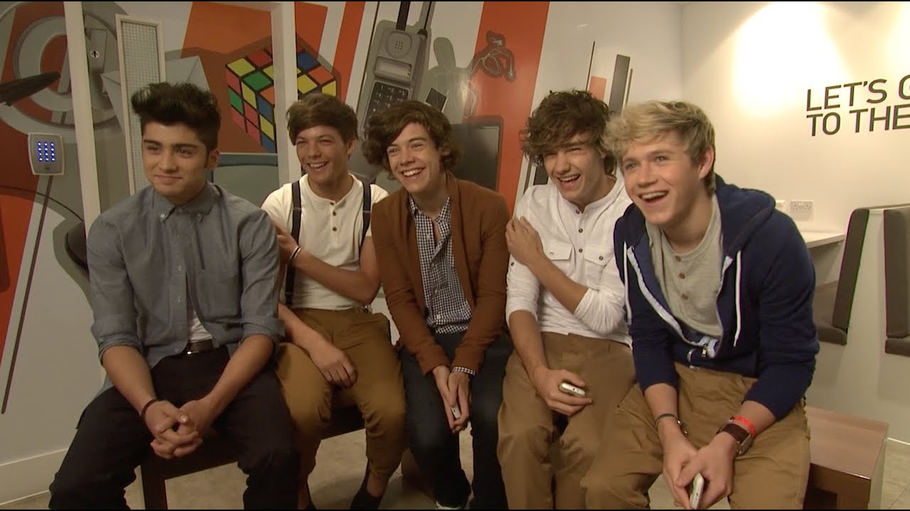 One Direction at the One Direction Special Nokia Launch (London 10/12/2011)