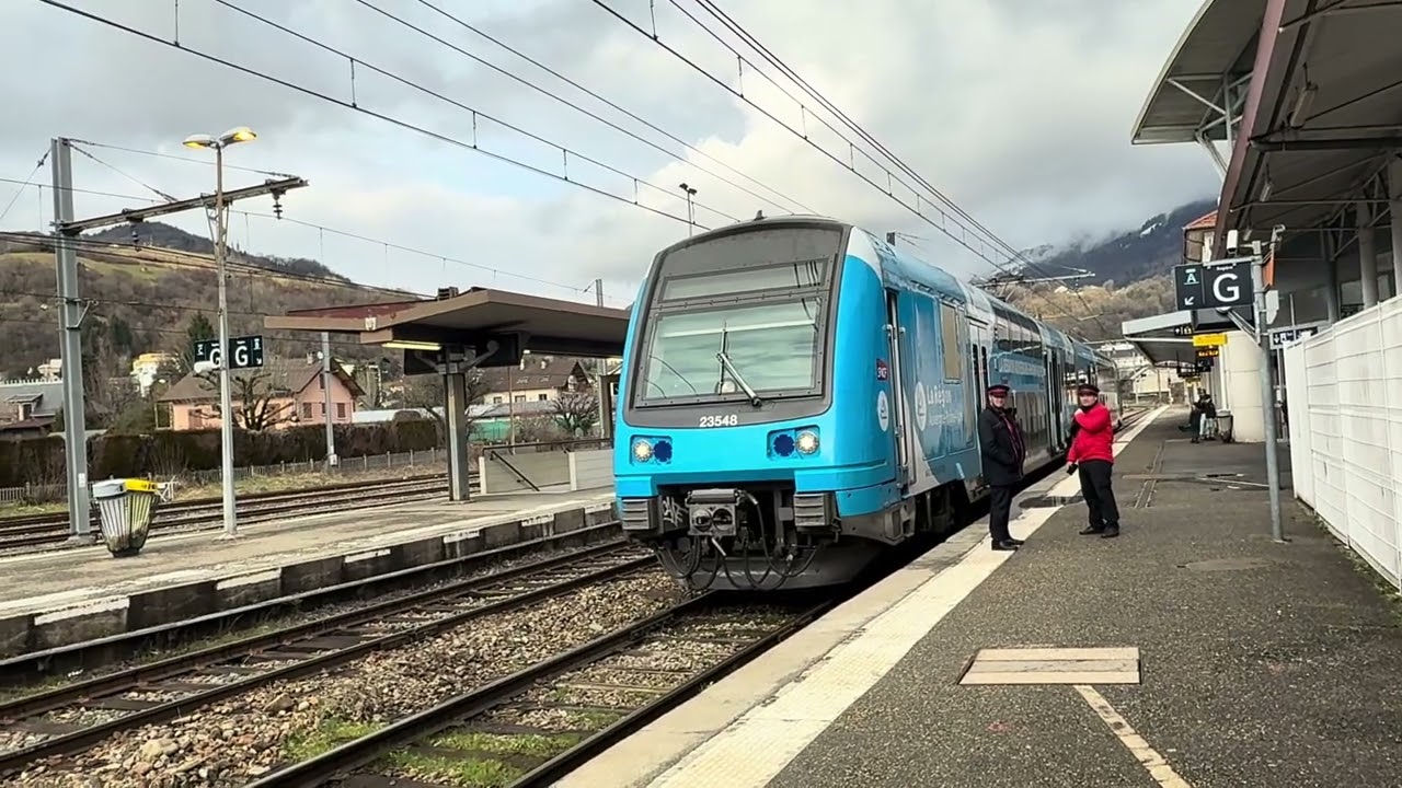 Départ du TER 883125 ce 20 février en gare d’Albertville à 16h22 arrivant de BSM et en destination..