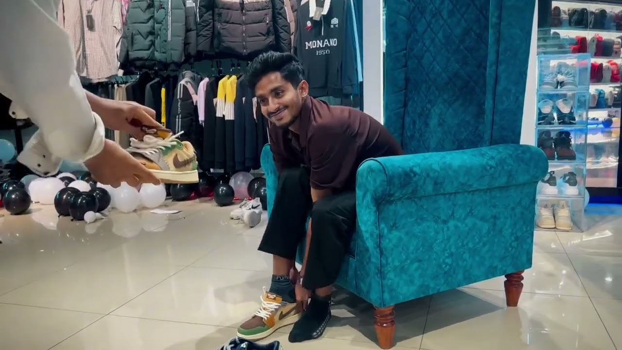 ১৭ লাখ টাকার এক জোড়া জুতা😱Sneakers from- Splayd 1.0 👟