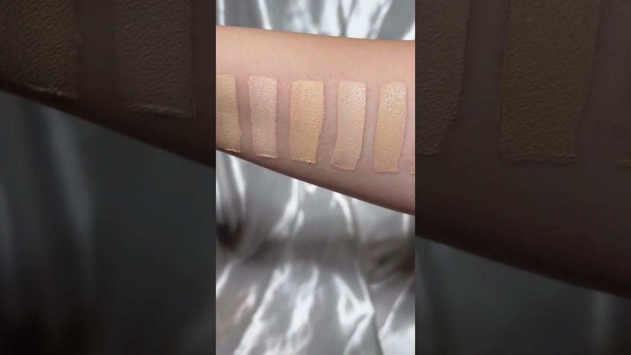 Skin Bloom Cream to Powder Compact Foundation - Flawless, Breathable Skin All Day