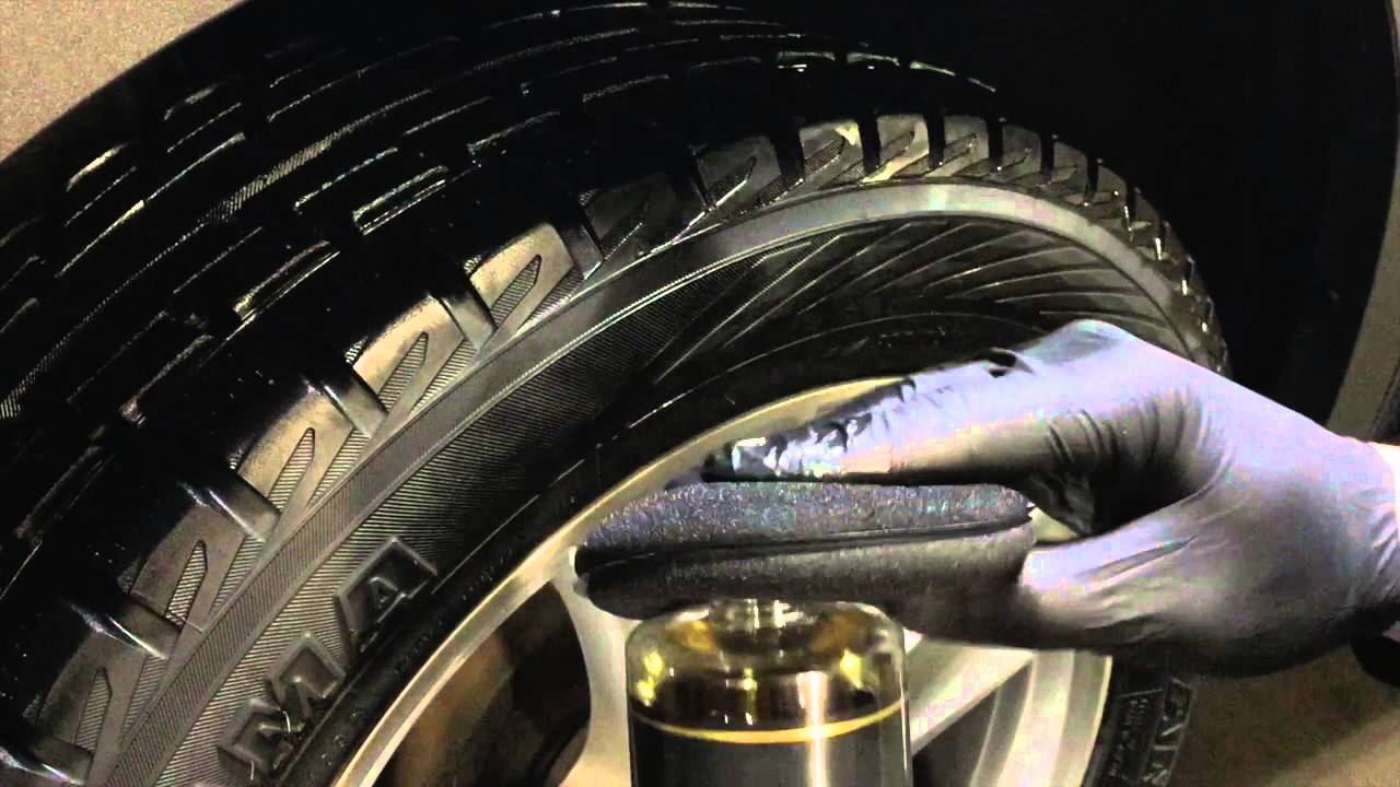 Защита поверхностей автомобиля препаратом Corona by AngelWax