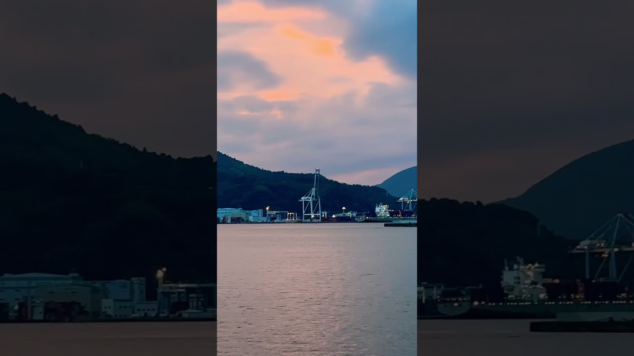 今の清水港 2023,8.27 PM18:20 日の入り
