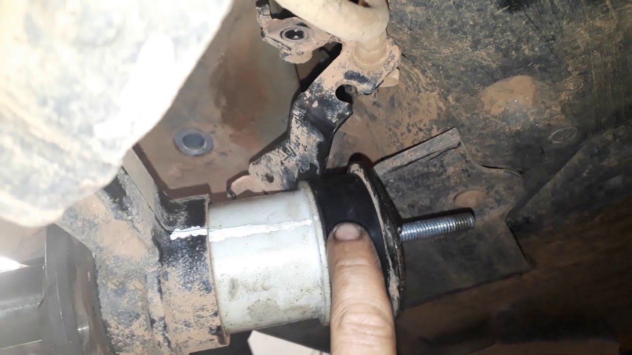 Como trocar buchas do eixo traseiro ( Citroën/Peugeot) fácil fácil!