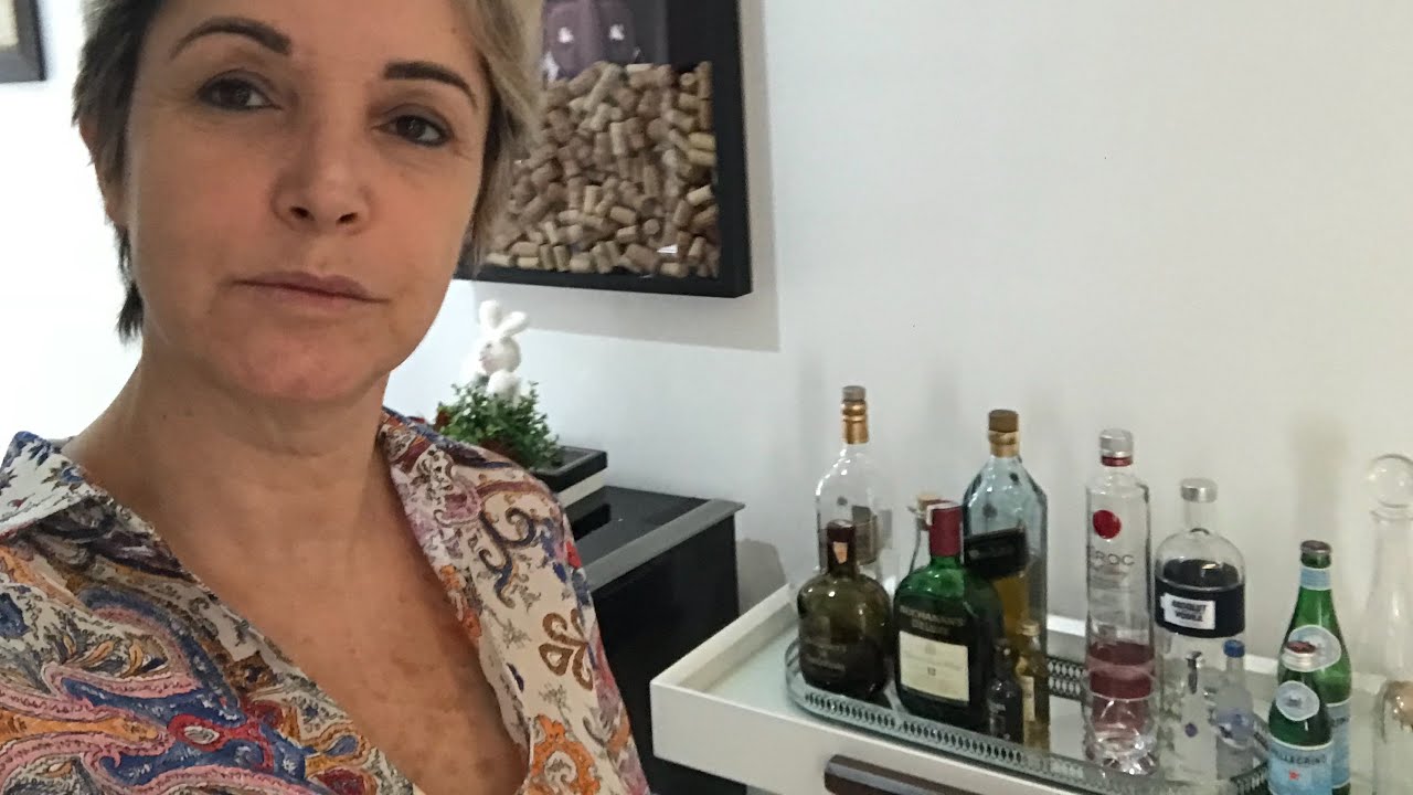 Limpando e Redecorando | APARADOR DE BEBIDAS