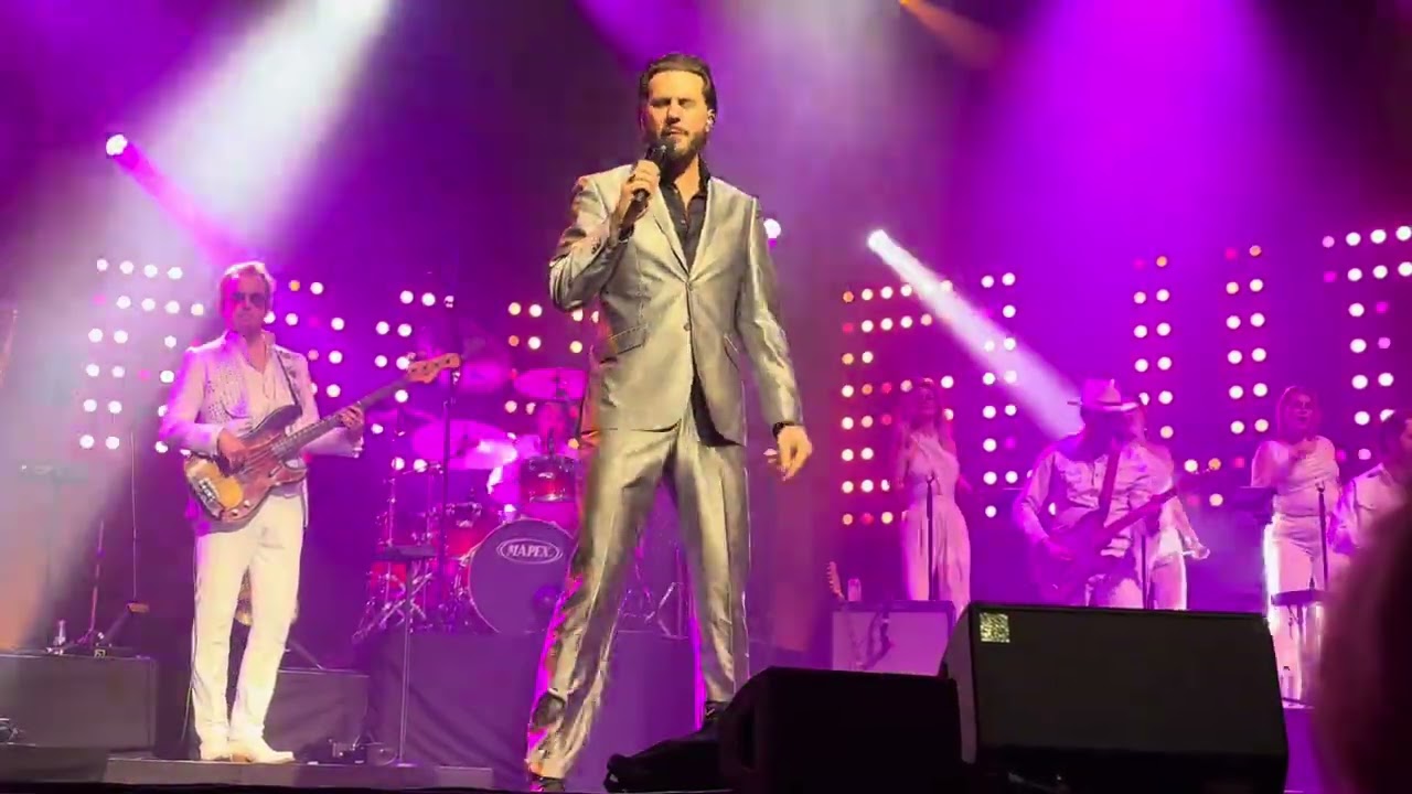 Burning Love/Proud Mary - Bouke rocks Elvis - Schouwburg Gouda 30 januari 2026