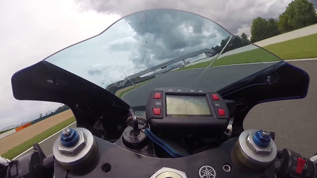 Magny Cours Onboard R1 2001 - 20.07.2014