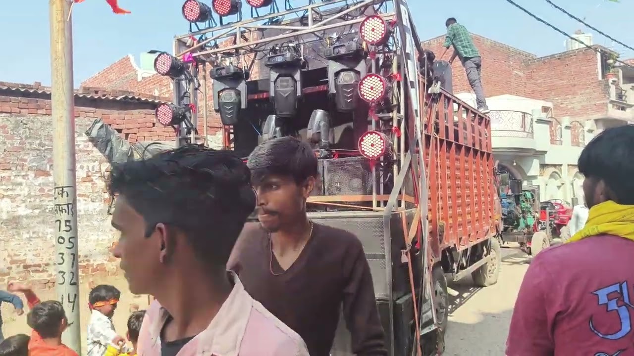 Radhika dj from shahjahanpur in balaji shobhayatra2026 #roadshow #viralvideo 