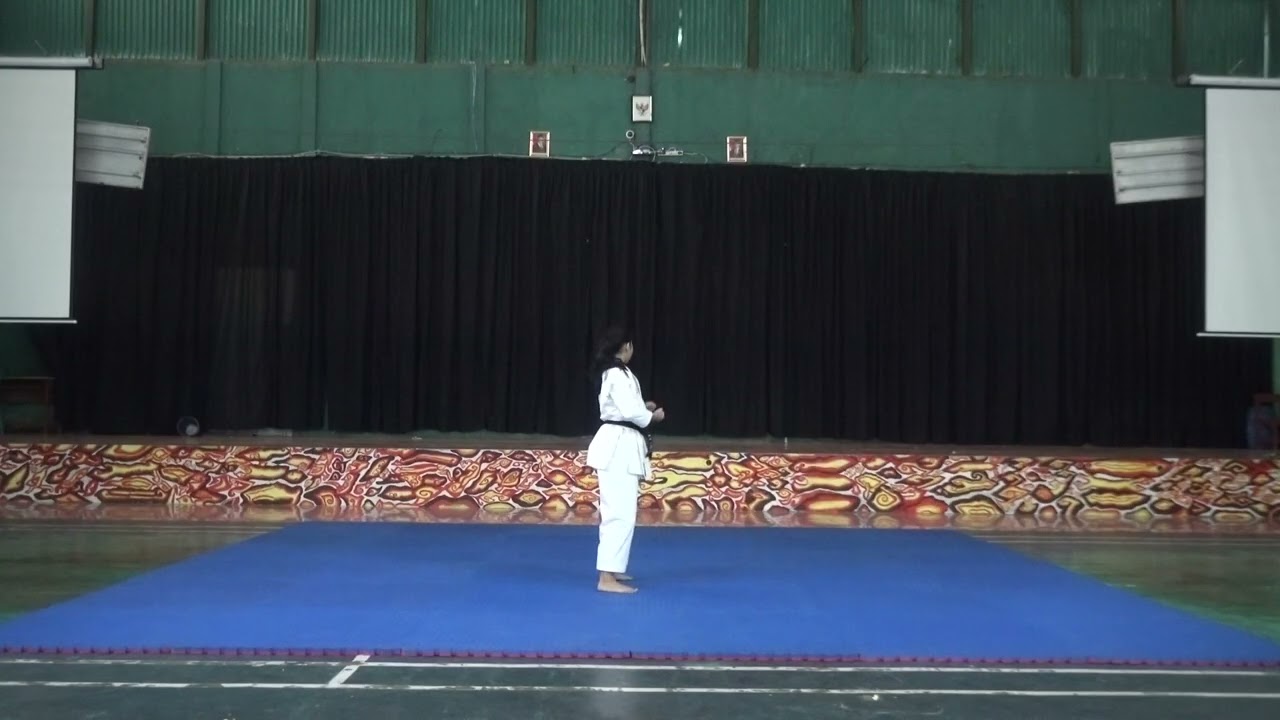 TARISHA DWI CAHYA SMPN 1 CIPANAS KANKU SHO#3
