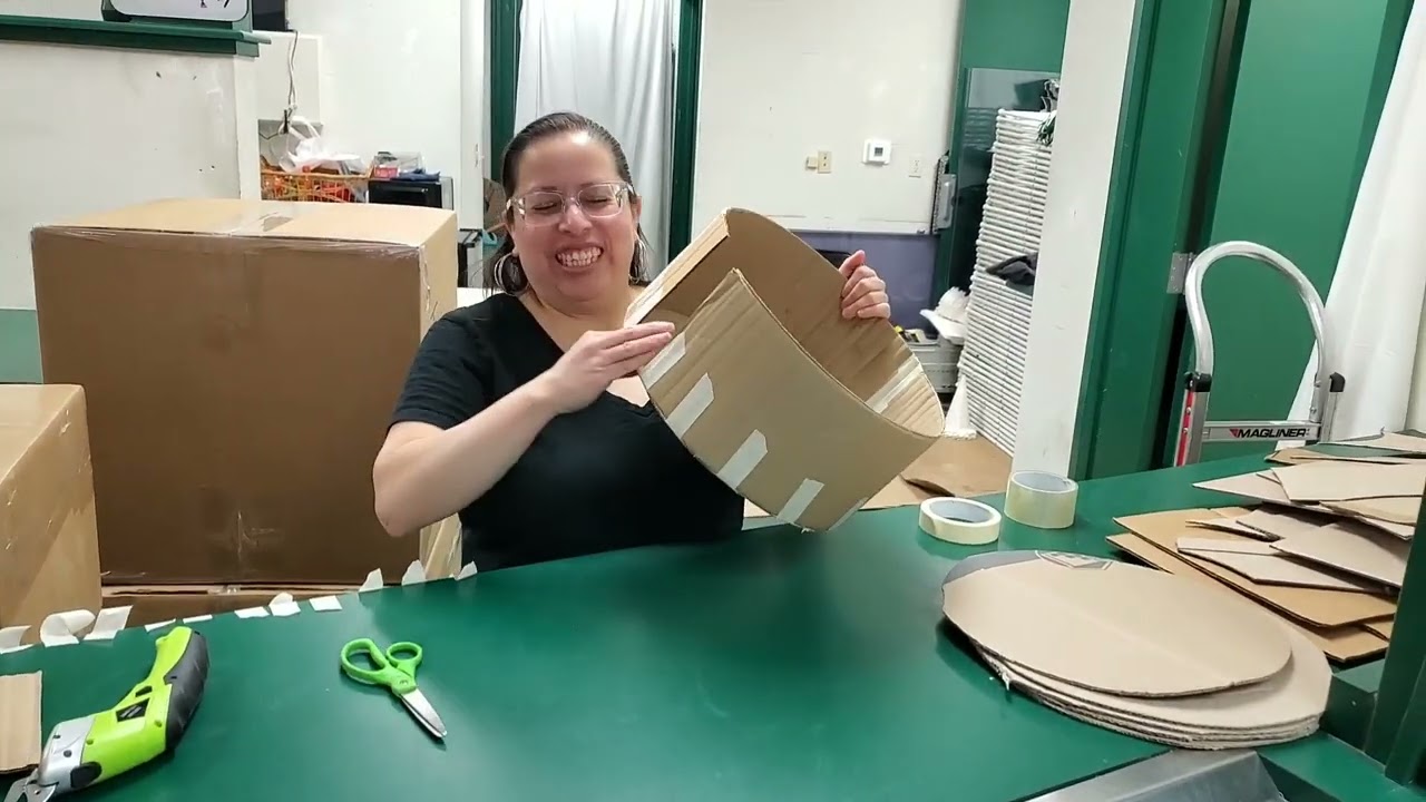 lo que nadie te dice como emprender en el negocio de las piñatas