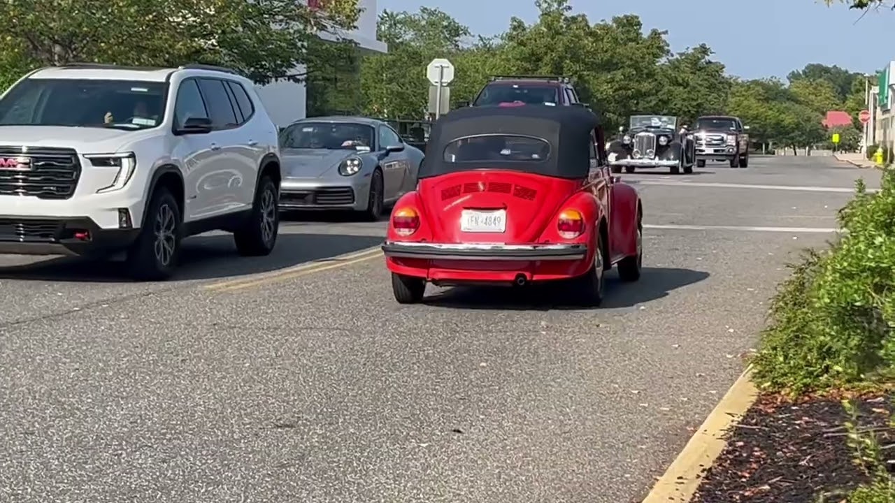 Smith haven mall. Car show