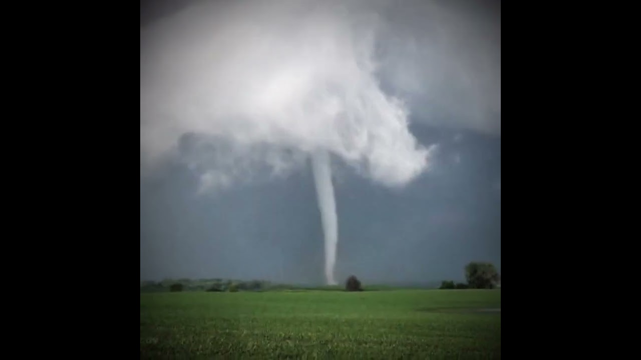 2020 Ashby, EF4 Edit | #edit #reedtimmer #stormchasing #tornado #tornadochasing #storm #tornadoes 