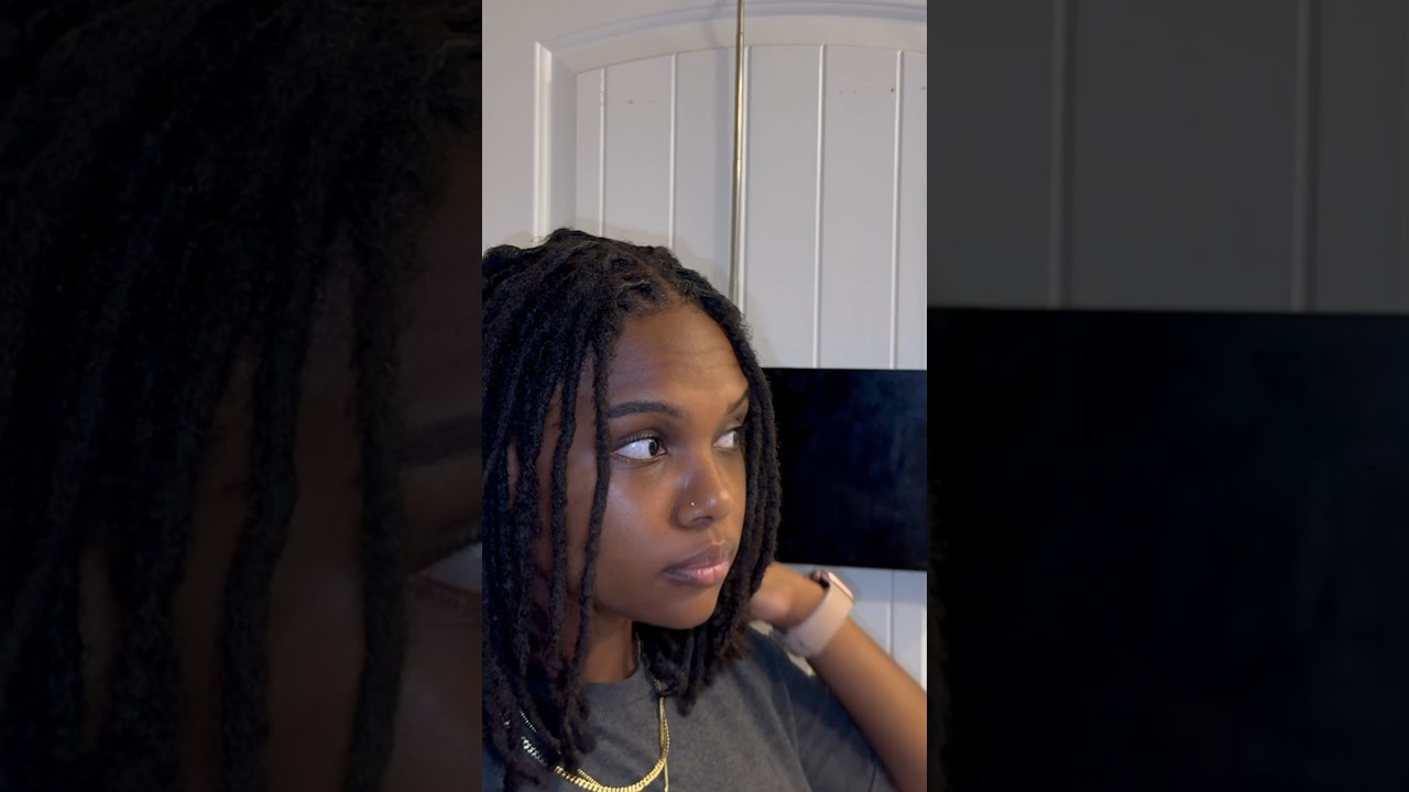 Loc retwist 🫶🏾 #locs #shortlocs #locsforwomen #locretwist #locd #loctutorial #locmaintenance