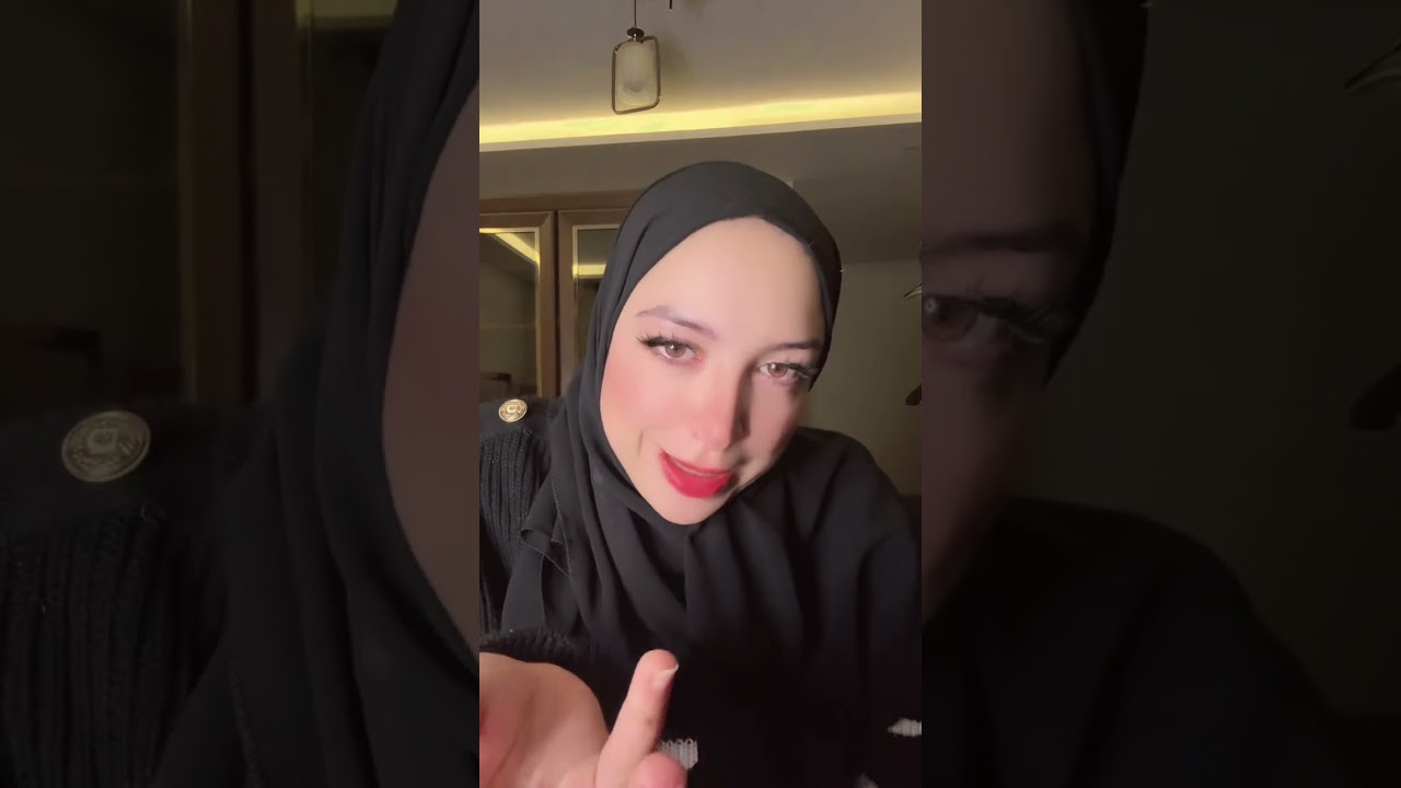 لَا يَسْأَلُونَ النَّاسَ إِلْحَافًا ۗ وَمَا تُنفِقُوا مِنْ خَيْرٍ فَإِنَّ اللَّهَ بِهِ عَلِيمٌ