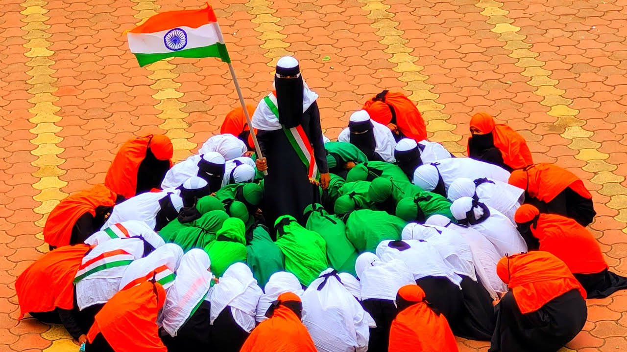 AZADI KA AMRIT MAHOTSAV CELEBRATION 2022... सामुहिक राष्ट्रगीत गायन.......