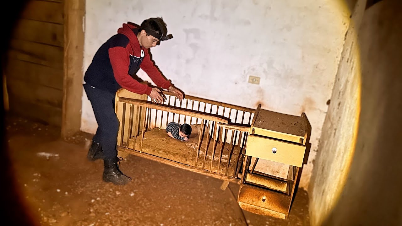 В ЛЮЛЬКЕ ПЛАЧАЛ РЕБЕНОК