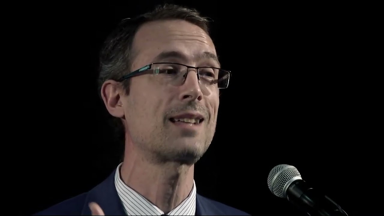 GIANLUCA SERAFINI Non deve esistere Formazione svincolata dal Territorio