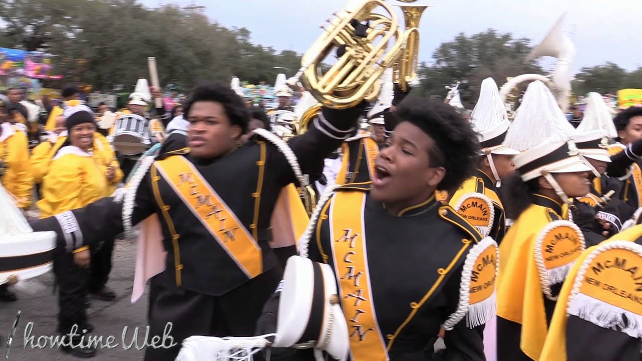 Nelson Middle vs McMain High Band - 2016 Endymion Mardi Gras Parade