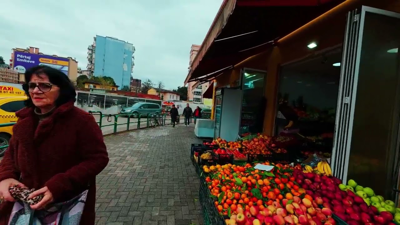 TIRANA, ALBÂNIA 🇦🇱 | Explorei a Capital Mais Colorida dos Bálcãs (Vlog)