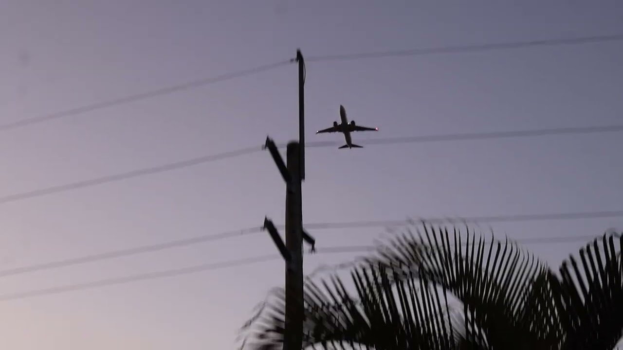 Max8 w/ATC Scenic Dusk RWY14 Virgin Aus OOL-DPS Bali VH-8IJ VA83 #deanosaviation25 #planespotting 