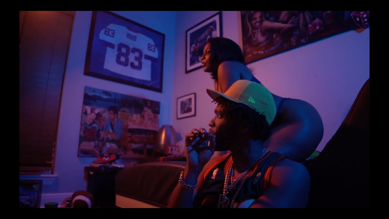 Curren$y - Kush through the Sunroof [OFFICIAL VIDEO]