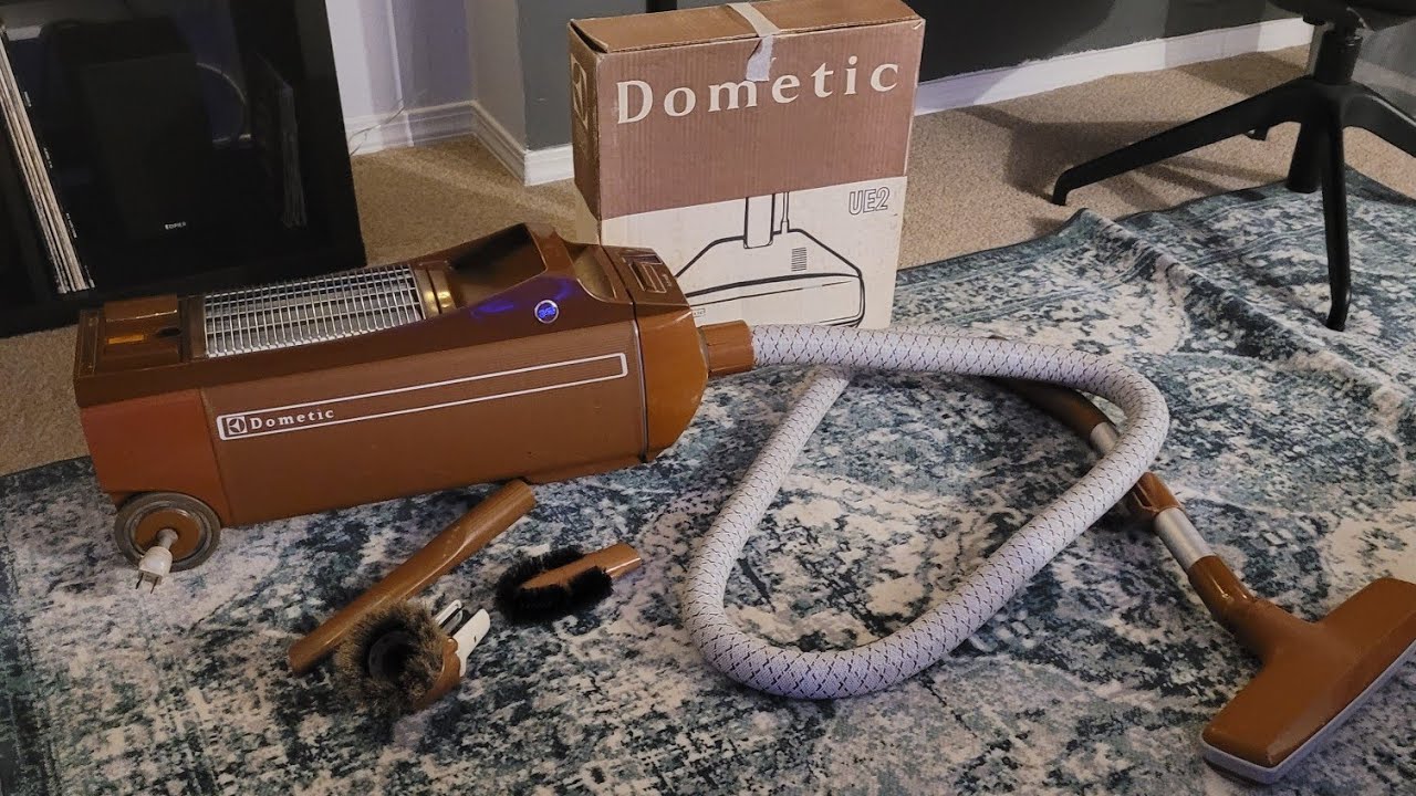 1977 Electrolux Automatic 345 Vacuum cleaner (Canadian Version)