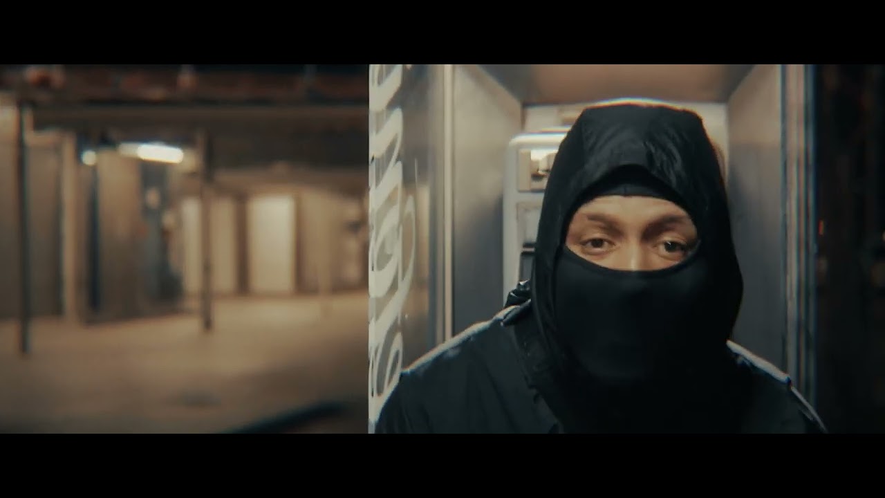 MULTIVERSE Solo (Video Oficial) YUNG SARRIA