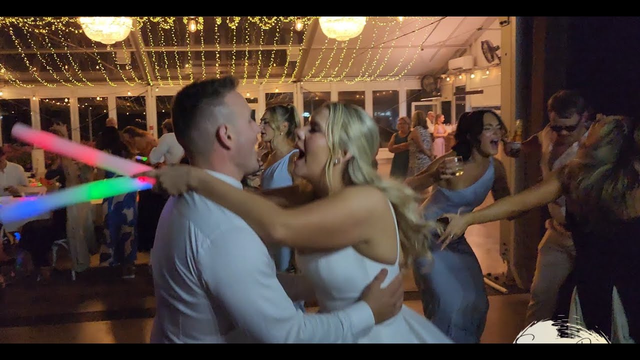 DJ Chris performs for Ellie & Dane's wedding at Acacia Ridge Winery, Yarra Valley