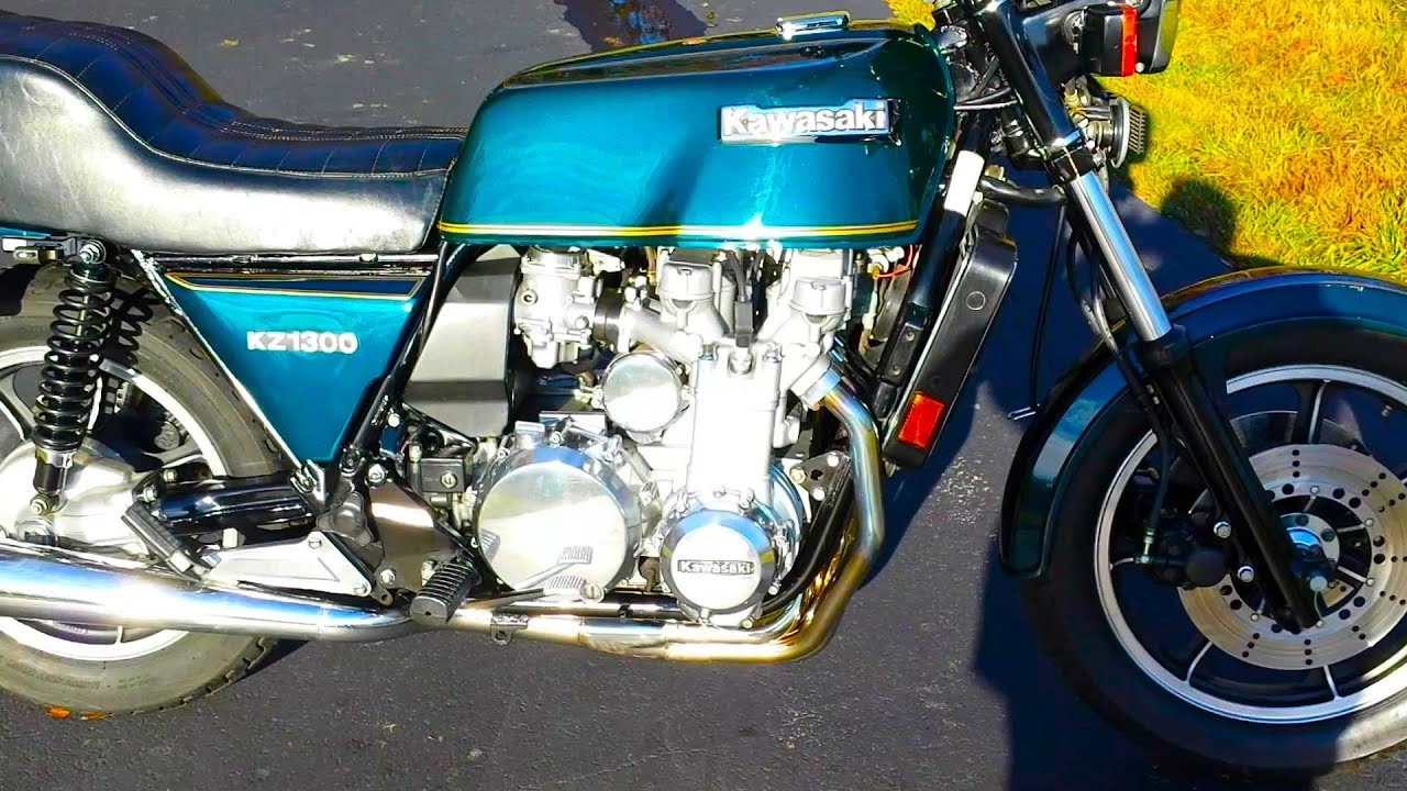 Kawasaki KZ1300 6 cyl. open header sights & sounds from 4 different cameras and mics.