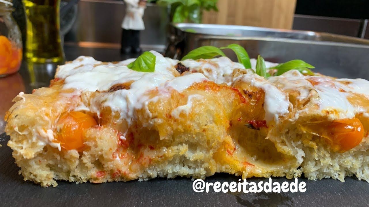 Focaccia Italiana com Tomatinhos e Stracciatella &ndash; Leve, Fofinha e Irresist&iacute;vel - receita italiana