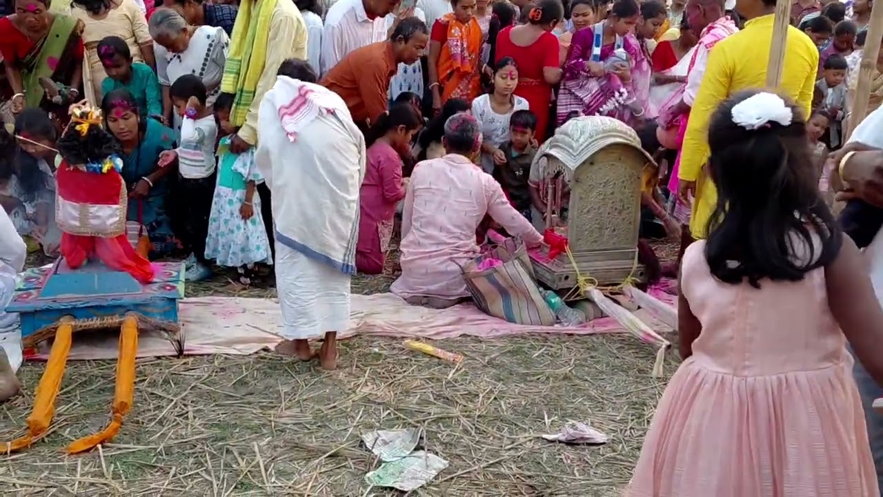 বাহিৰা চেংমাৰী হোলী প্রথম বাৰ চাবলৈ আহিলো 🙏🙏