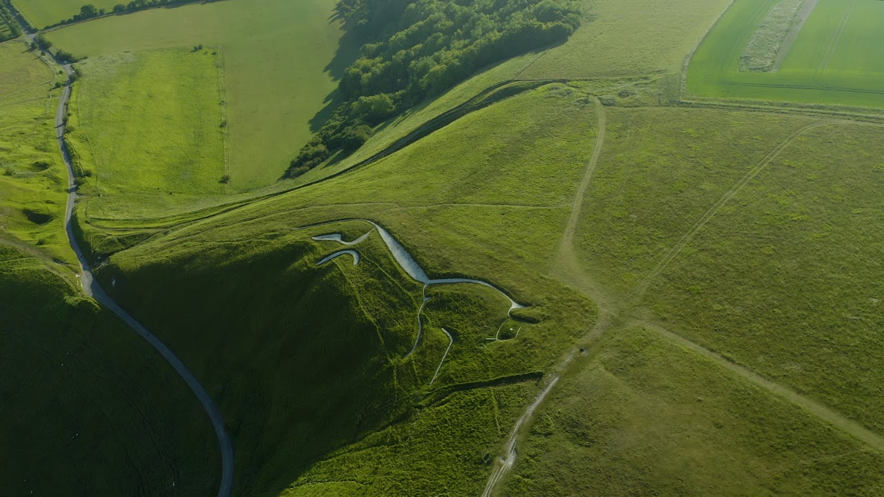 Uffington White Horse Hill   Neolithic Iron Age (4K)