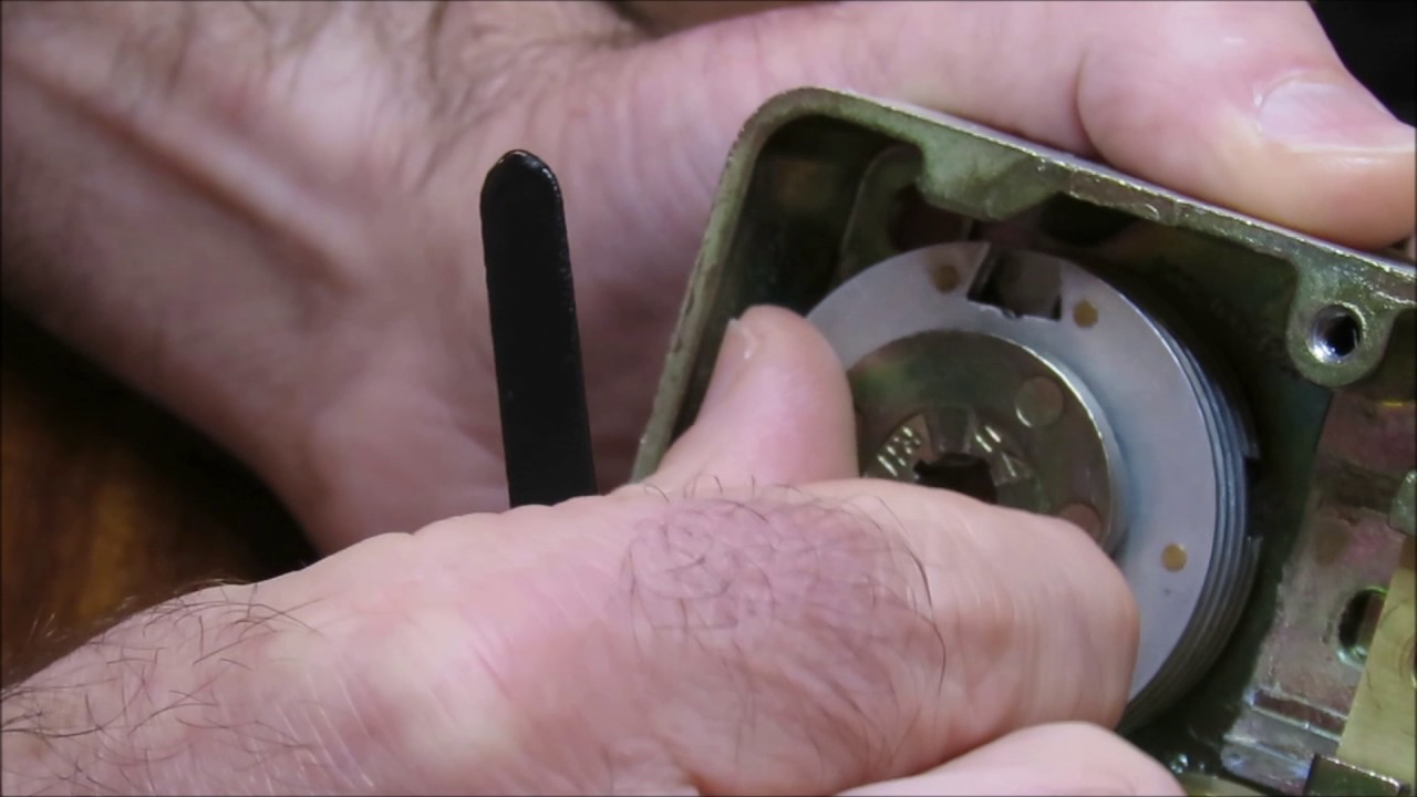 [99] Tutorial - Group 2 safe locks - dialing the combination part 4 of many