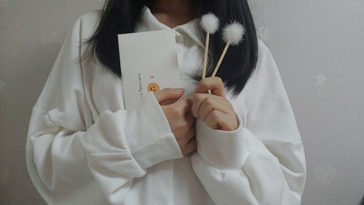 ASMR 세뱃돈 받고 귀청소 해주는 사촌동생 (솜털+이어블로잉)｜시각적 팅글