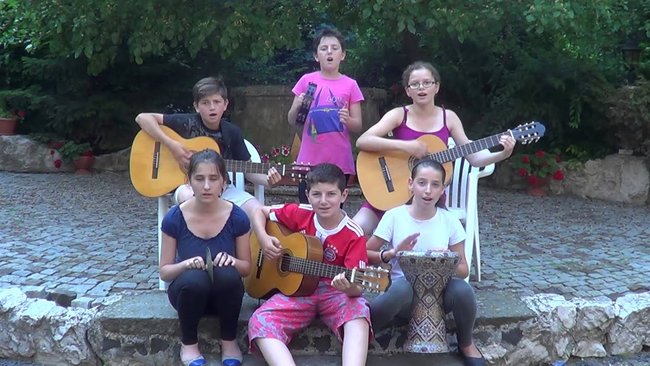 Kitart&aacute;s - himnusz