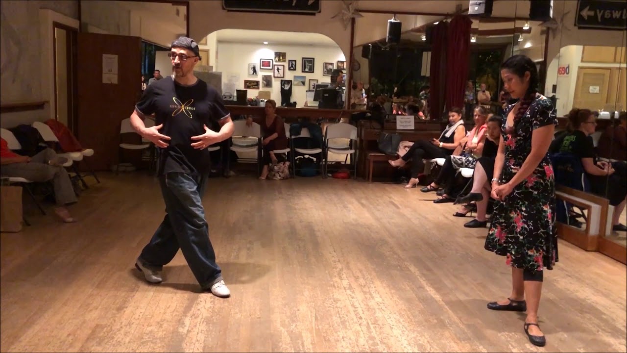Tango Lesson: Smooth Versus Impulse Ochos