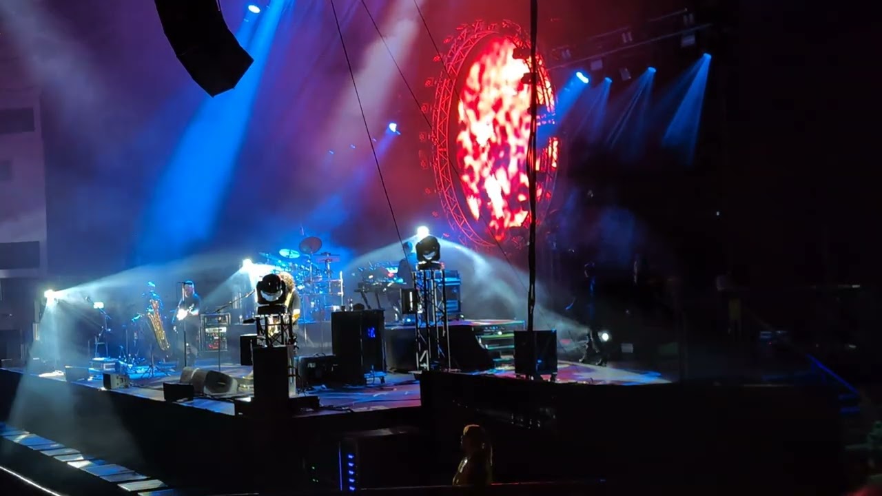 Shine on You Crazy Diamond (parts I - V) - Australian Pink Floyd - Cardiff 08/11/2024