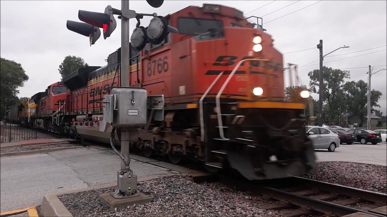 Busy Weekend Action on the BNSF St. Joseph Sub  @ Parkville, MO  July 2021  Feat. BNSF 4723 & 1466