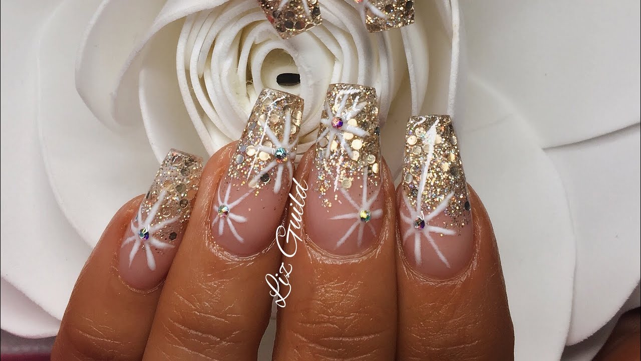 Acrylic Nails | Gold Ombre | Snowflakes