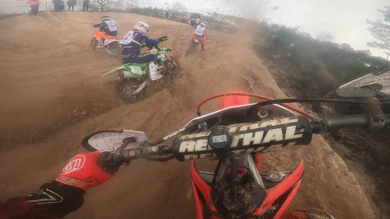 1 tour complet à la Gurp TT 2020 en 250 CRF