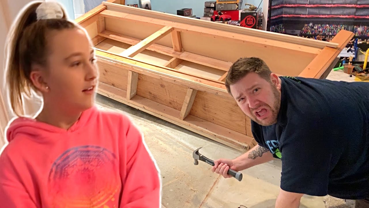 Daughter Films Dads Meltdown - Overflowing Toilet Floods New House (Home Improvement DIY)