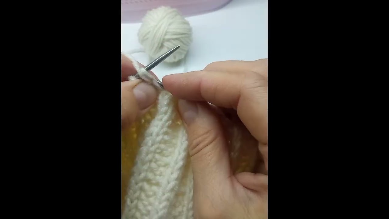  Шапка спицами, без отворота.  Пряжа Kartopu из FIX price . 